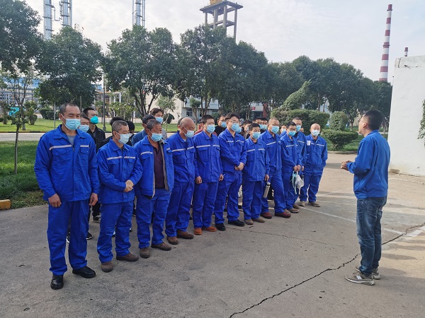 1679531067914608.jpeg 架手架搭設(shè)再培訓(xùn).jpg