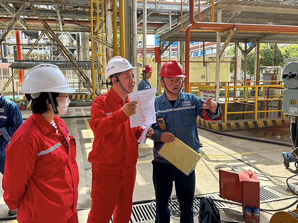 1684795212936178.jpeg 5月22日中國化學(xué)品安全協(xié)會專家深入三期檢修現(xiàn)場開展安全檢查.jpg