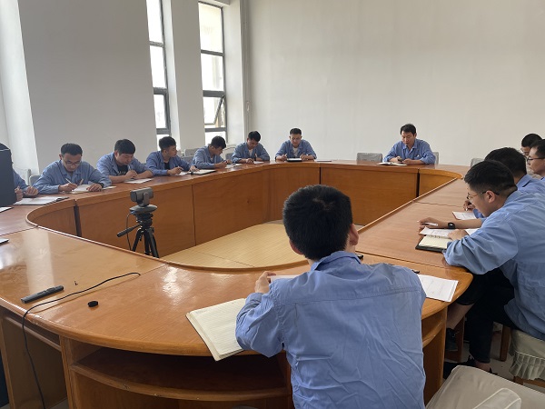 7月20日，培訓(xùn)課程中，參訓(xùn)人員在認(rèn)真聽老師授課。.jpg