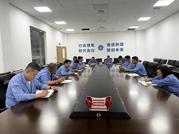 圖1   9月11日，制氣車間“五懂五會五能”素質全面提升工程推進會在調度會議室舉行。.jpg