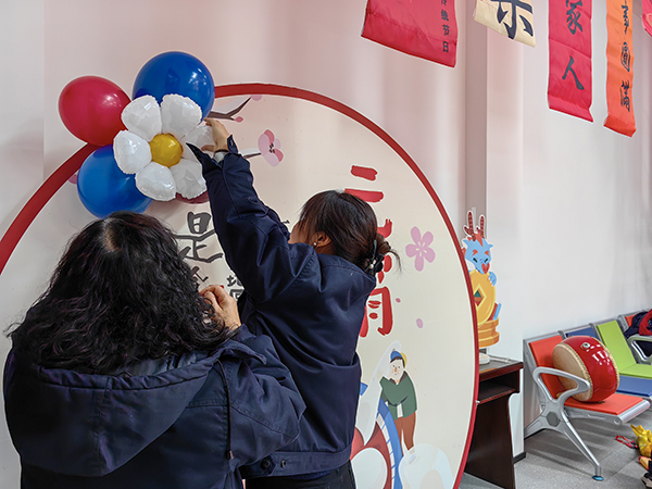 1708658017226142.jpeg 2月22日法律審計部分會布置元宵會場2.jpg