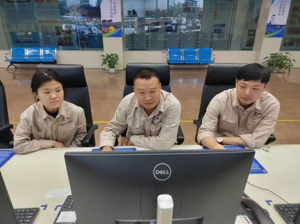 1724372017378646.jpeg 理論教授.jpg